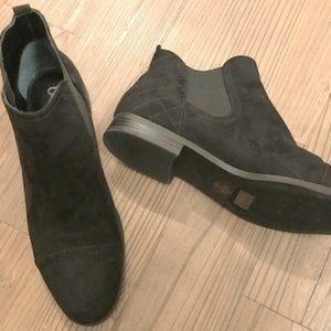 Unisa Black Suede Boot Women 10